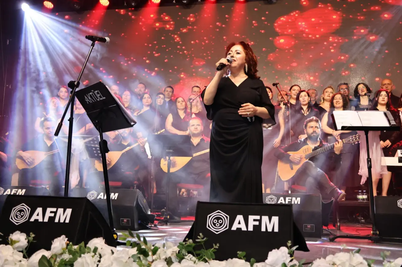 Merzifon'da Türkü Dolu Gece! 2