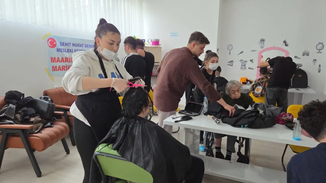 Meslek Lisesi Öğrencilerinden Örnek Sosyal Sorumluluk Projesi 4
