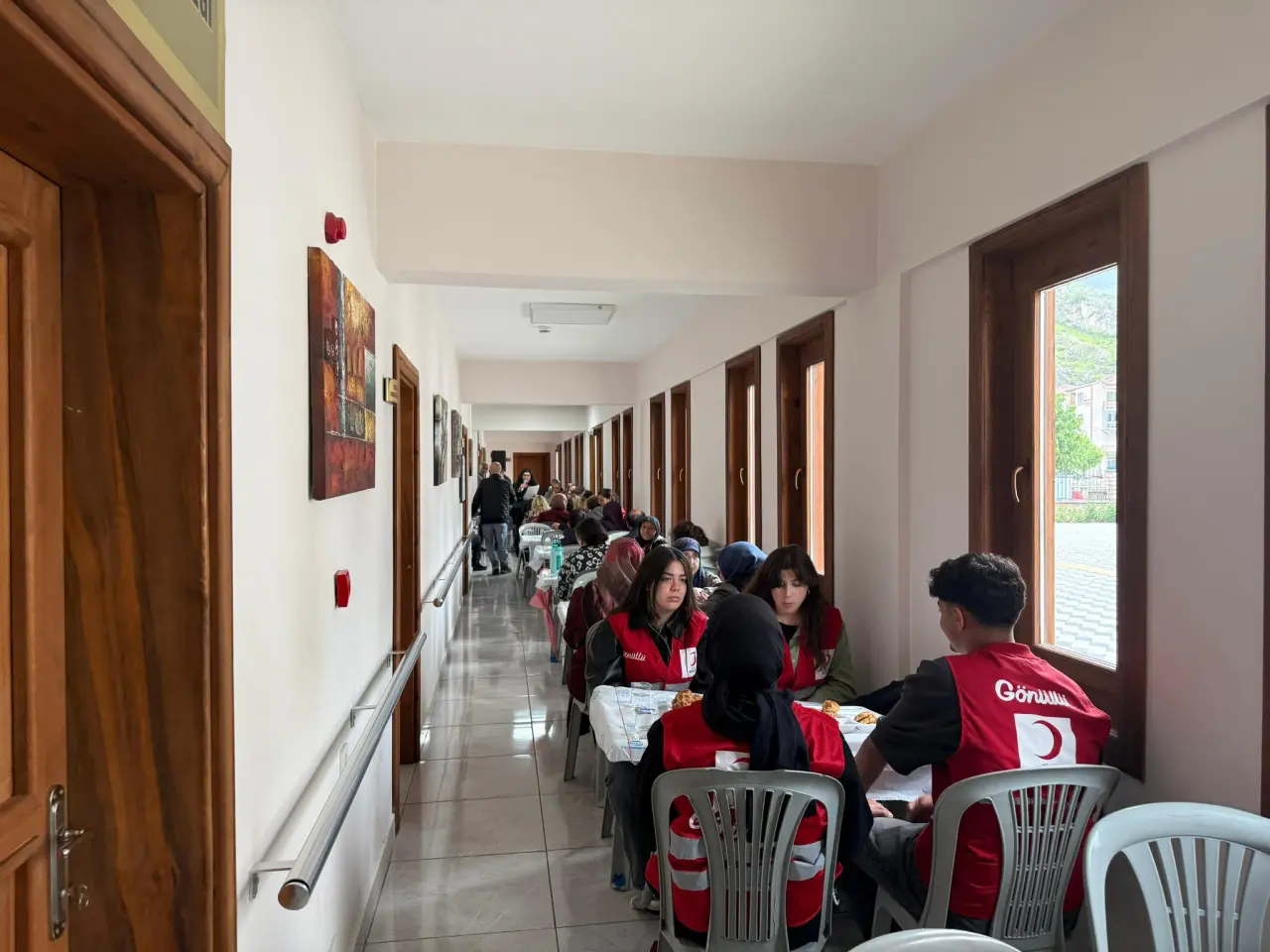 MHP Amasya Heyeti Engelsiz Yaşam Merkezinde 3