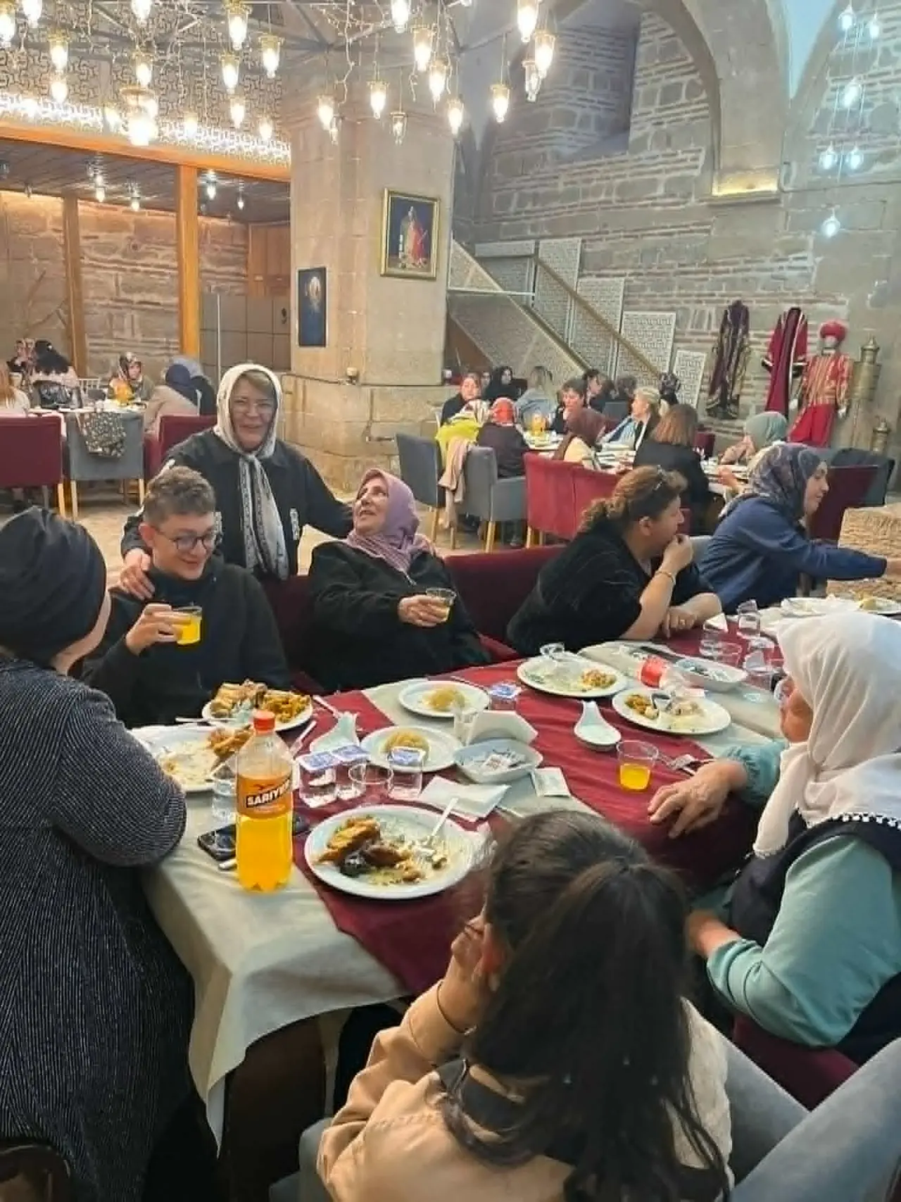 MHP’li Kadınlardan Anneler Günü Programı 3