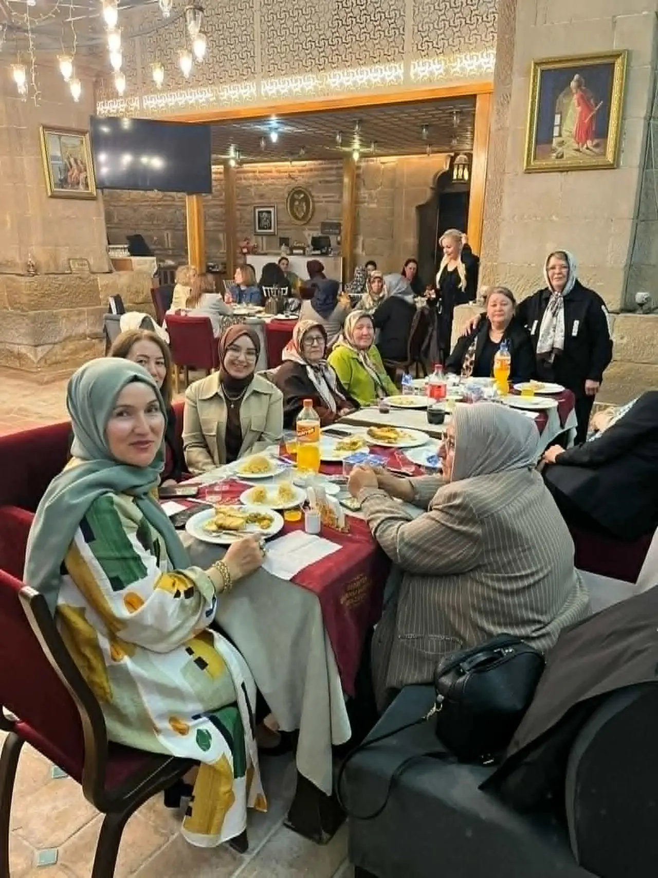 MHP’li Kadınlardan Anneler Günü Programı 2