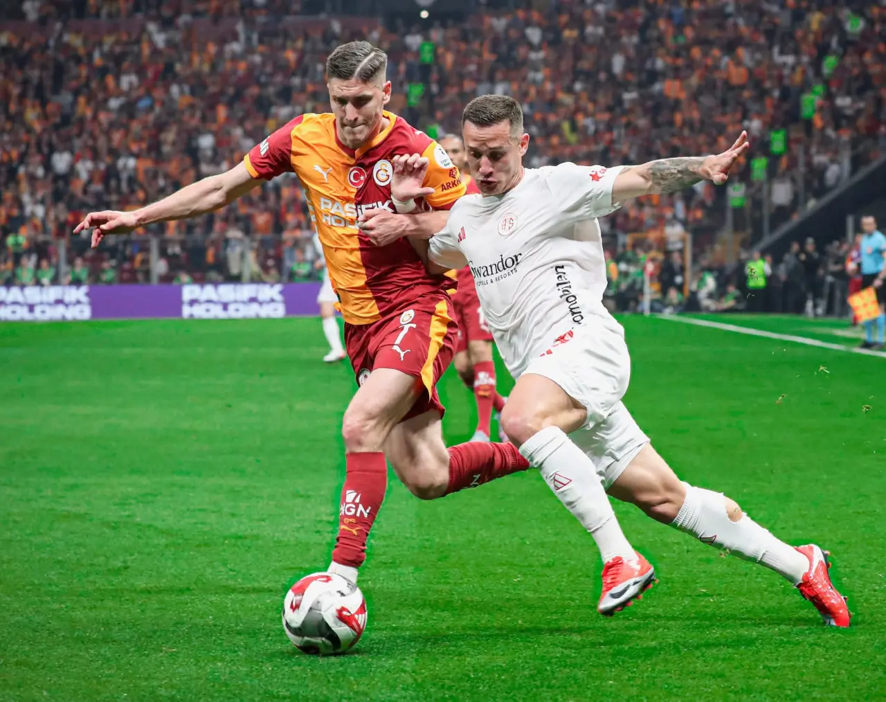 Şampiyon Galatasaray 1
