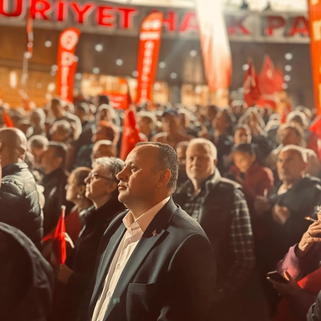 Sevindi’den Özel’e: Her Zaman Yanınızda Olacağız! 1