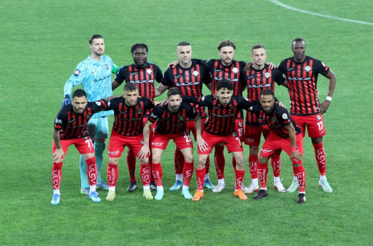 Türkiye Arca Çorum FK İçin Kenetlendi! 3