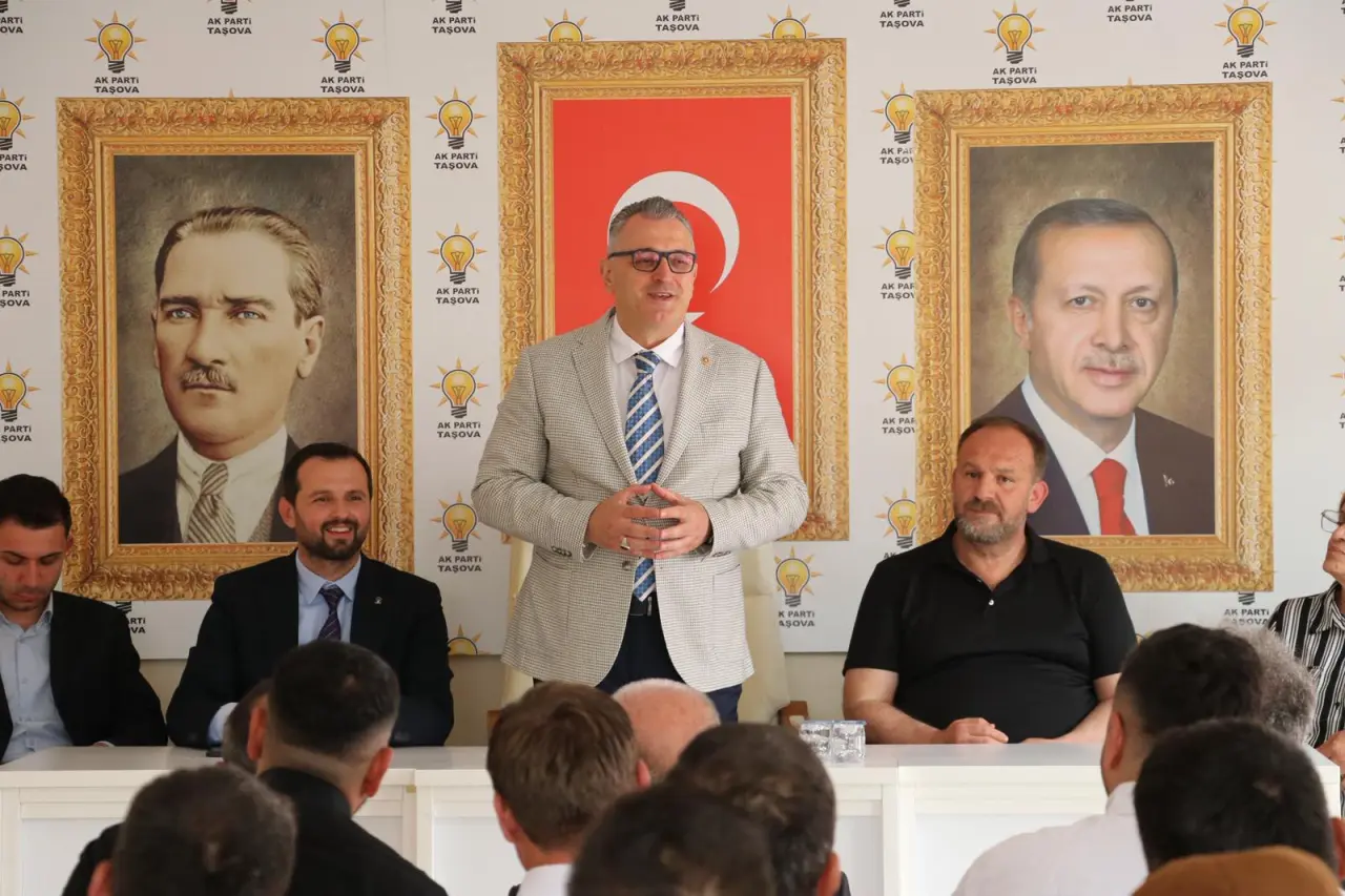 Vekil Çilez’den Taşova’ya Bayram Ziyareti 1
