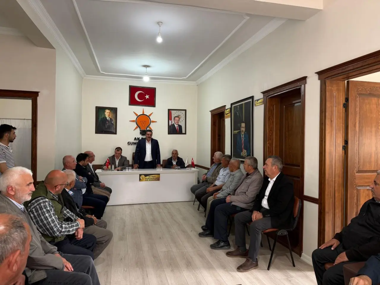 Vekil İpek Gümüşhacıköy’de Bayram Coşkusuna Ortak Oldu 1