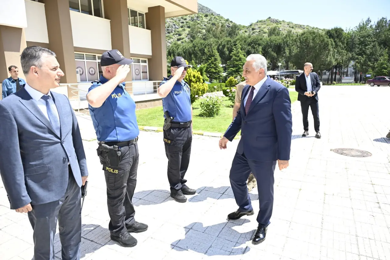 Amasya Emniyetinde Üst Düzey Temas 3