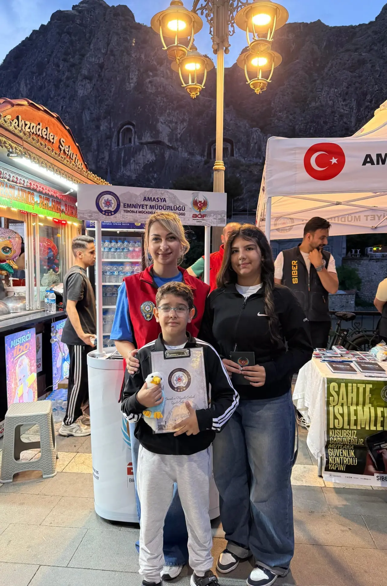 Amasya Emniyeti’nden Festivalde Farkındalık Çalışması! 6