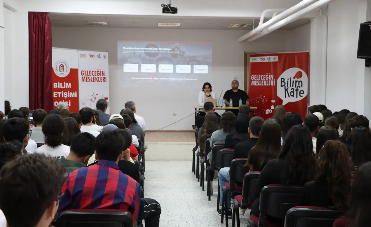 Amasya Üniversitesi Gençleri Geleceğe Hazırlıyor 2