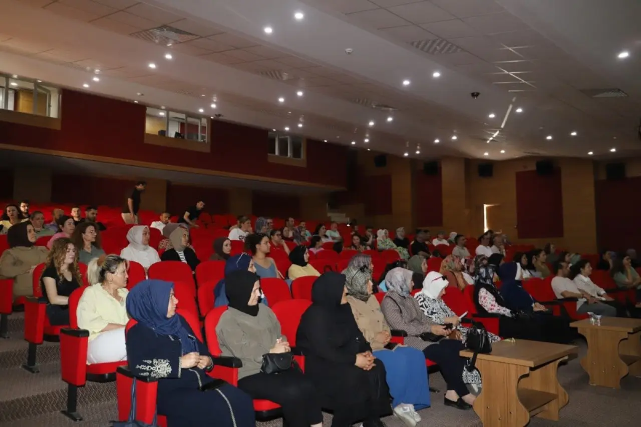 Amasya Üniversitesi'nde Liderlik Eğitimi! 1