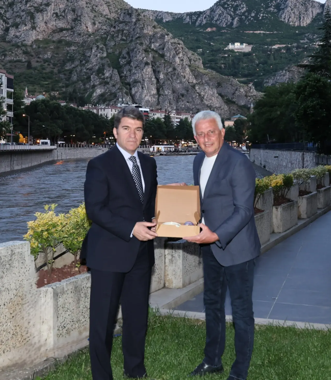 Amasya Valisi Önder Bakan’a Karadeniz Çıkarması 2