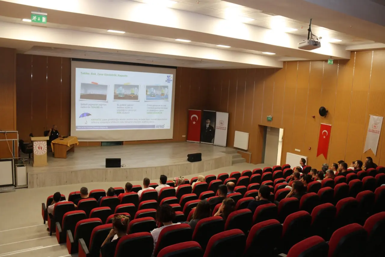 Amasya’da Acil Durum Eğitimi Tamamlandı 4