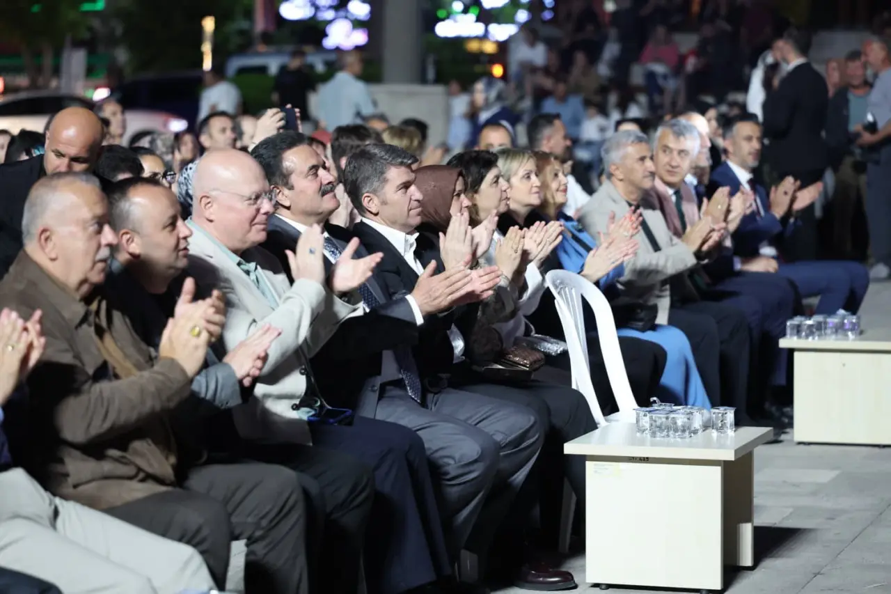 Amasya’da Armoni Mızıkası Rüzgârı Esti! 3