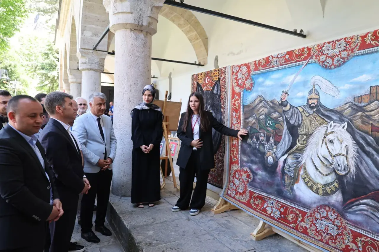 Amasya’da Geleneksel Sanatlar Sergisi Açıldı! 4