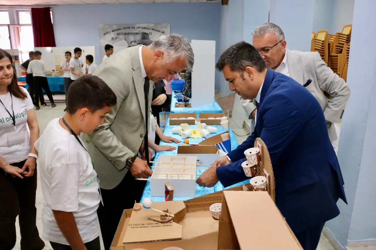 Amasya’da Harezmi Eğitim Modeli Sergisi Büyük İlgi Gördü 4