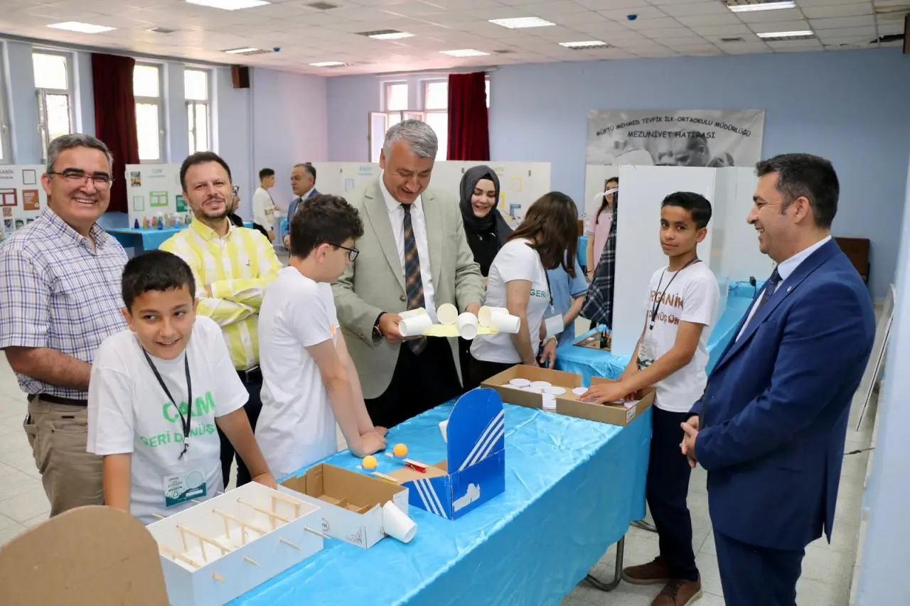 Amasya’da Harezmi Eğitim Modeli Sergisi Büyük İlgi Gördü 5
