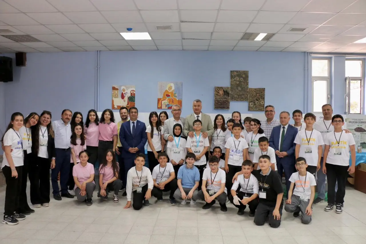 Amasya’da Harezmi Eğitim Modeli Sergisi Büyük İlgi Gördü 1