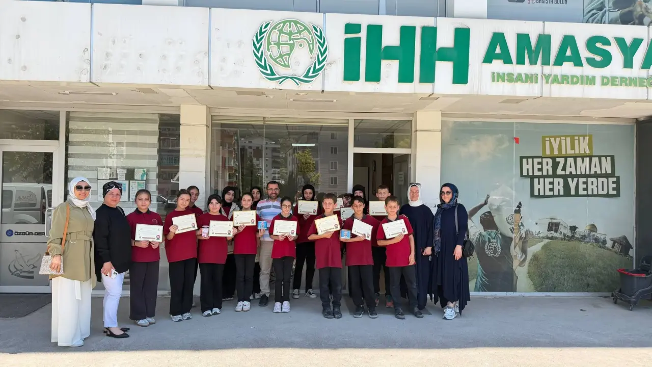 Amasya'da Minik Yüreklerden Büyük Destek 1