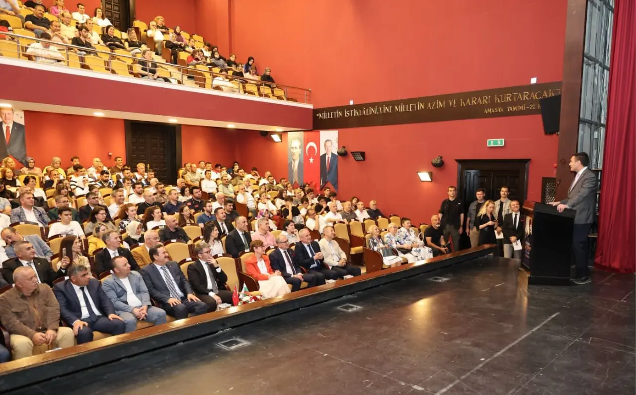 Amasya’da “Sofya Yılları” Belgeseline Yoğun İlgi 2