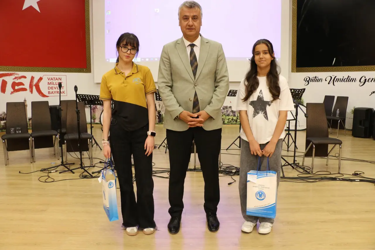 Amasya’da “Vakti Kuşanmak” Sergisi Açıldı 7