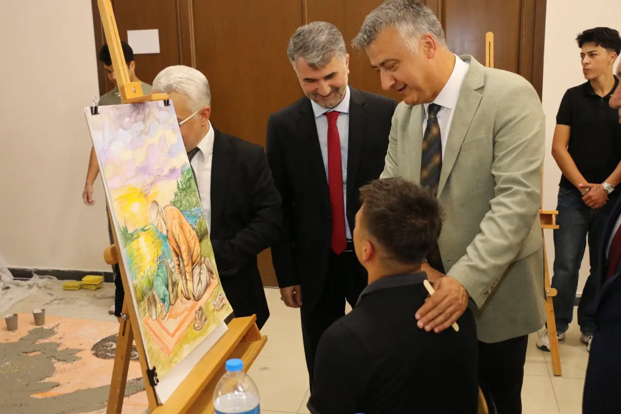 Amasya’da “Vakti Kuşanmak” Sergisi Açıldı 3