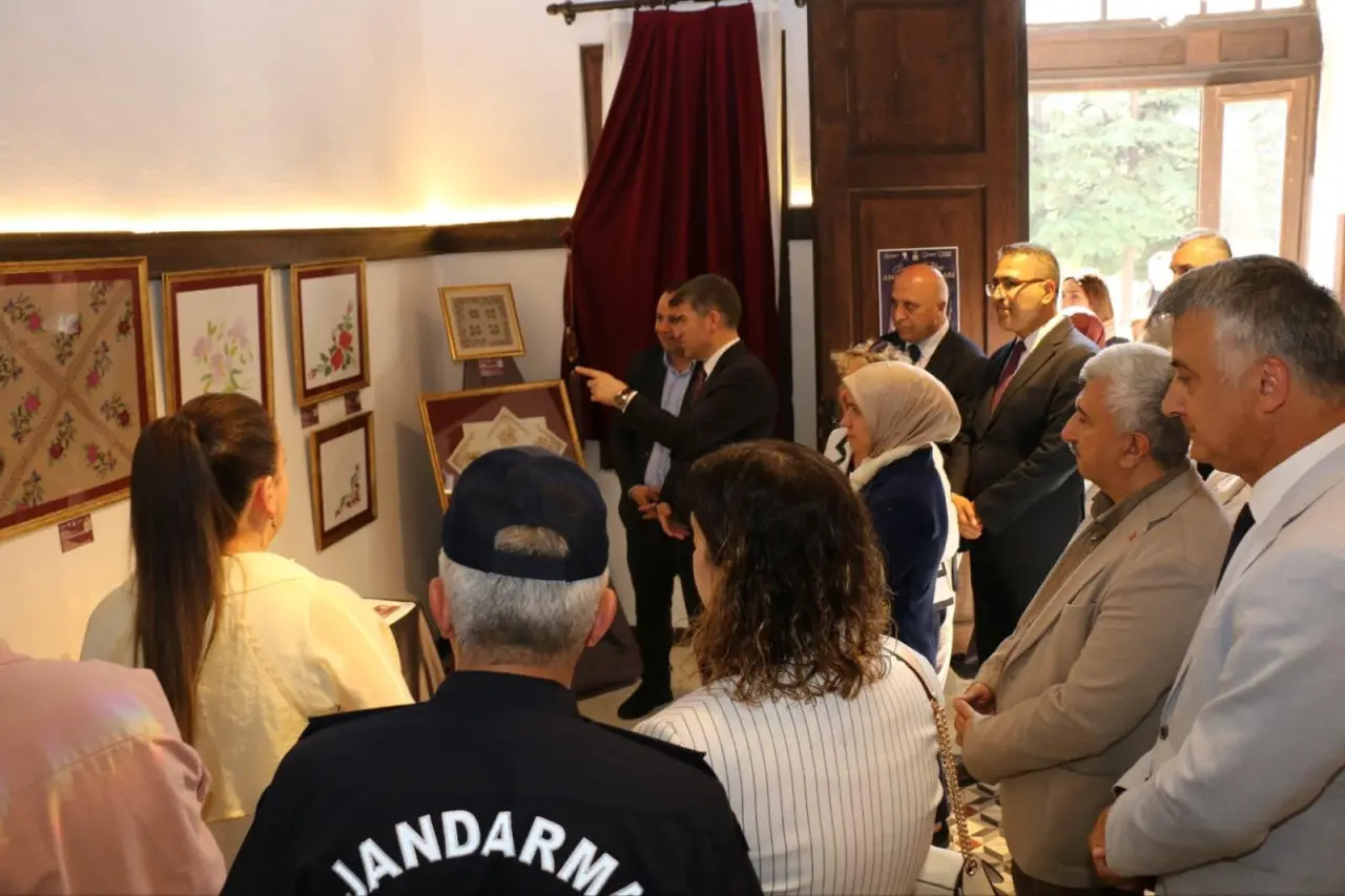 Amasya’nın Tarihi Bohçaları Gün Yüzüne Çıktı 3
