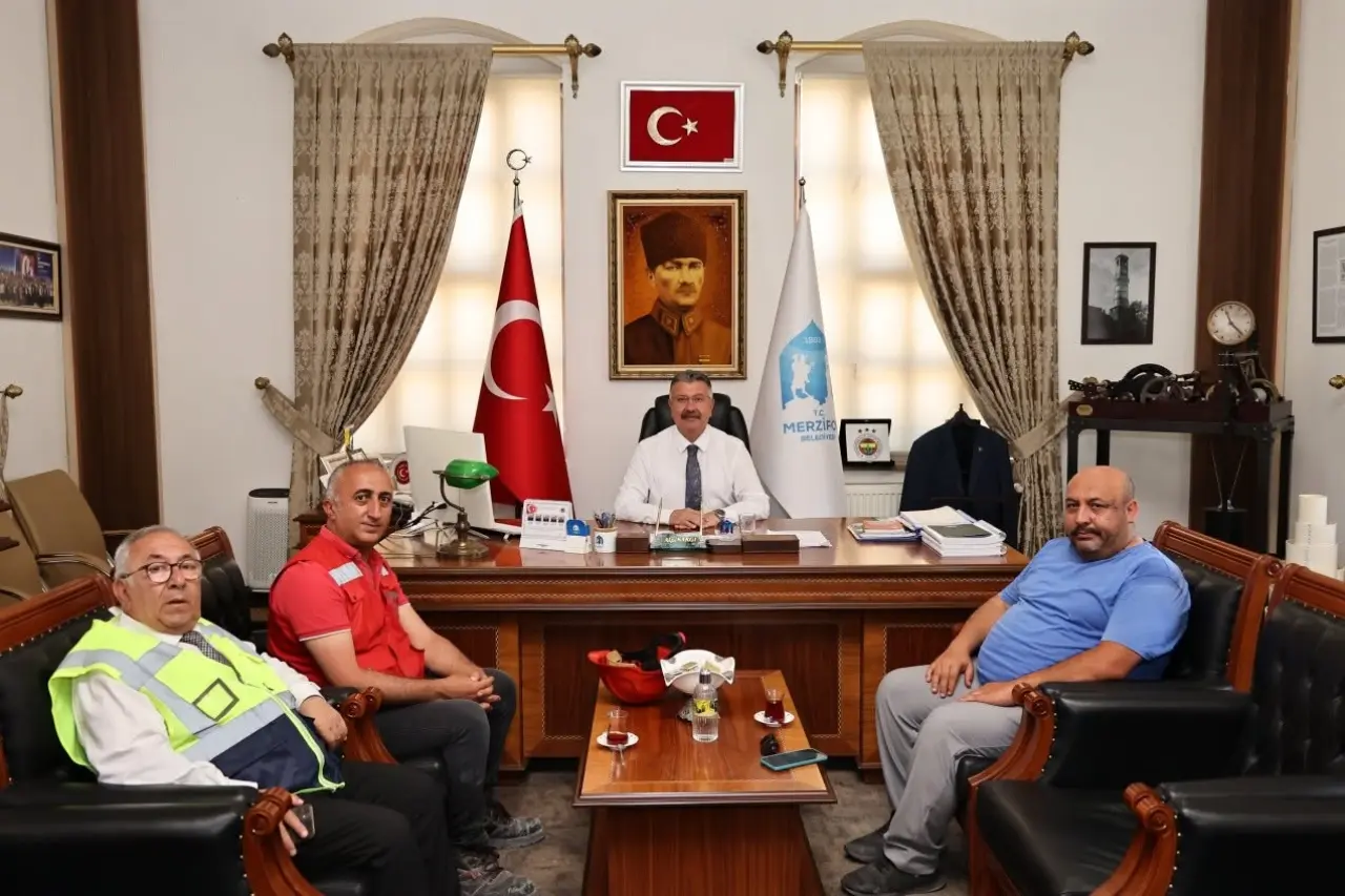 Başkan Alp Kargı Misafirlerini Belediyede Ağırladı 3