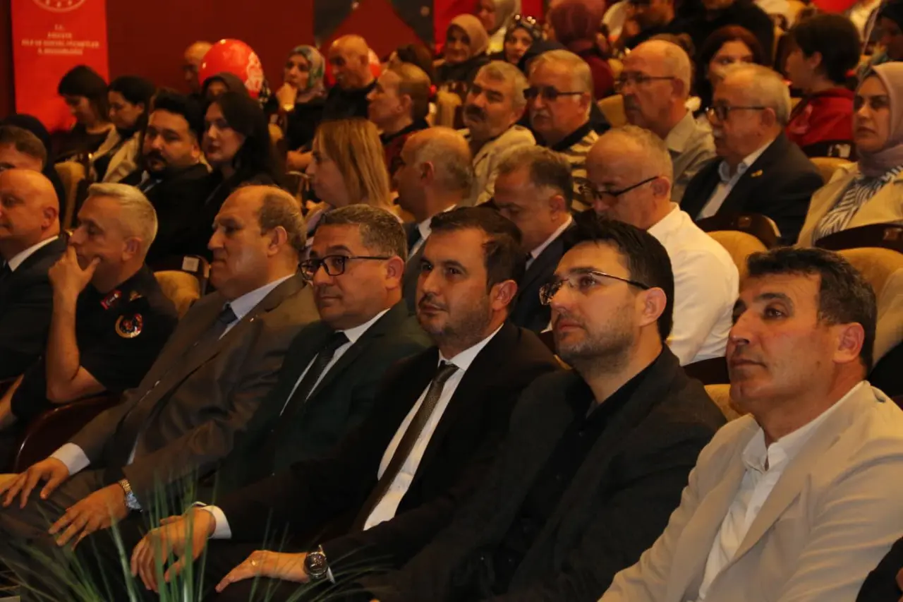 Başkan Uzun: “Aile Kurumu Geleceğimizdir” 5