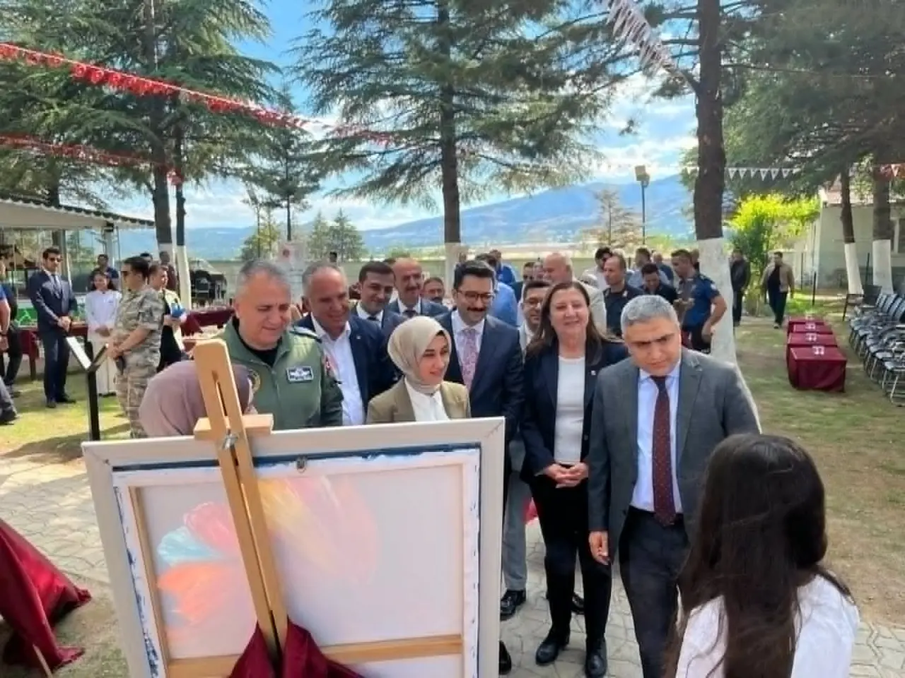 Gümüşhacıköy Açık Ceza İnfaz Kurumu'nda Sosyal Tesis ve Resim Sergisi Açıldı 3