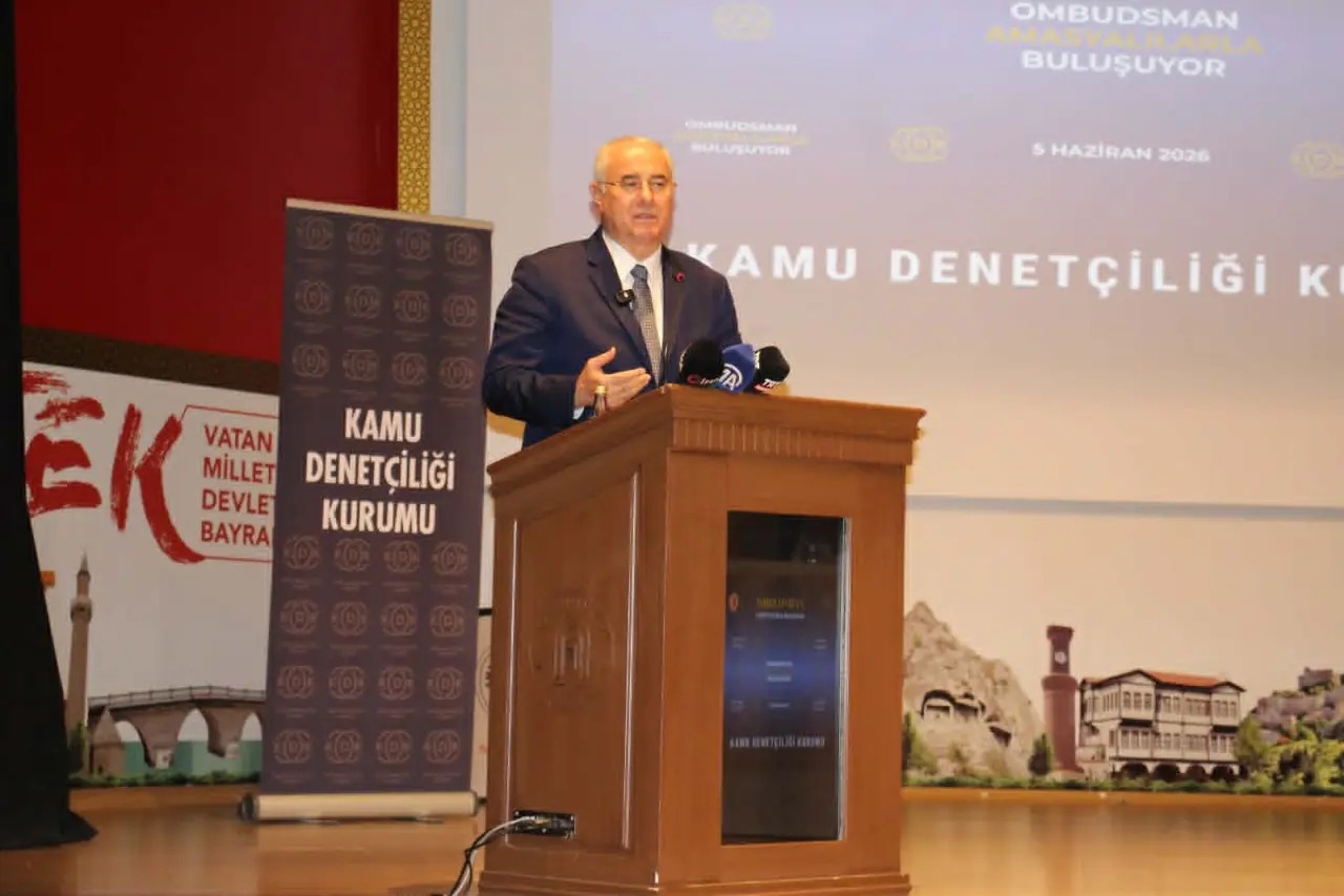 Kamu Başdenetçisi Mehmet Akarca, Amasyalılarla Buluştu 3