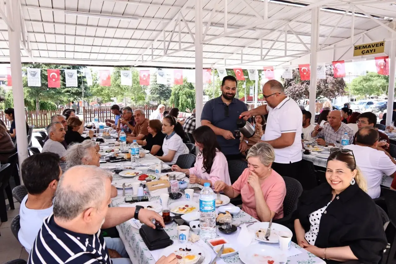 Kargı: Cumhuriyetimize Sahip Çıkacağız! 6