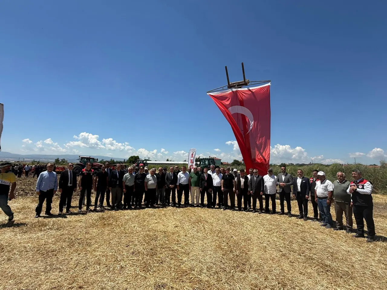 Koçak: “Toprağa Sahip Çıkanlar Geleceği İnşa Ediyor” 1