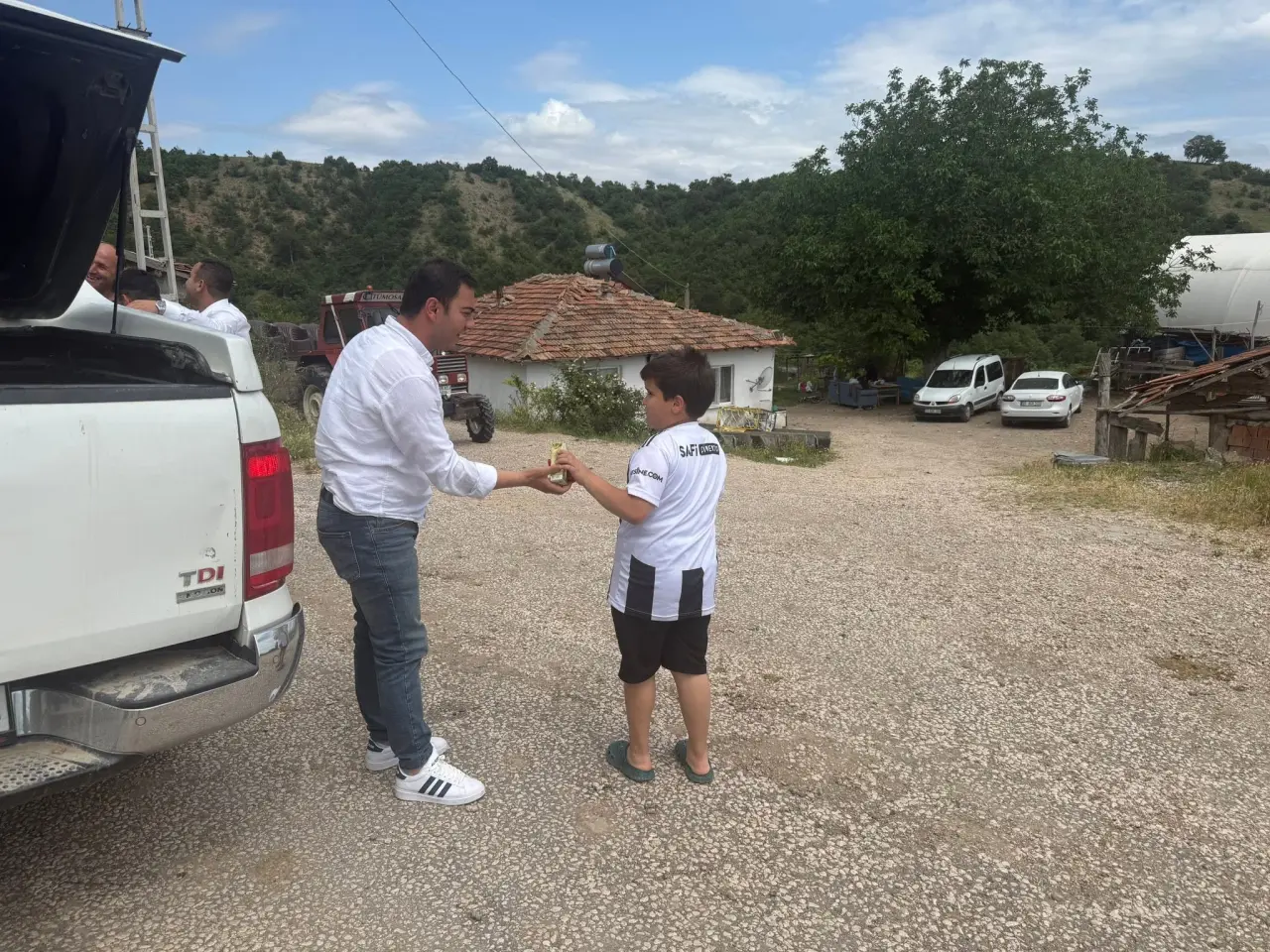 Merzifon Gençleri Köy Halkıyla Aynı Sofrada, Aynı Gönülde Buluştular 4