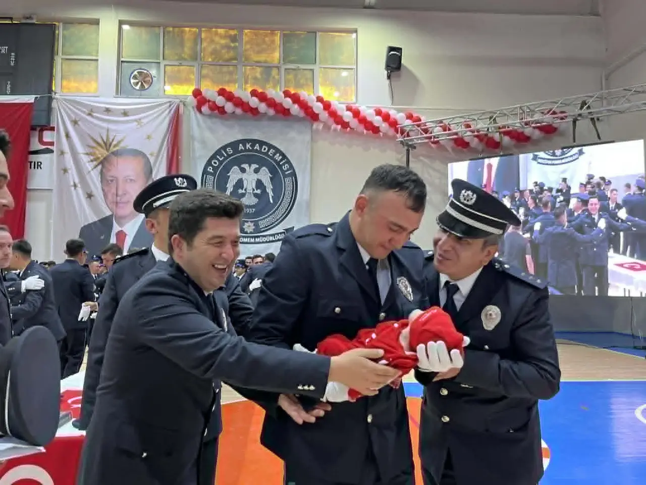 Merzifon POMEM 32. Dönem Mezunlarını Verdi 8