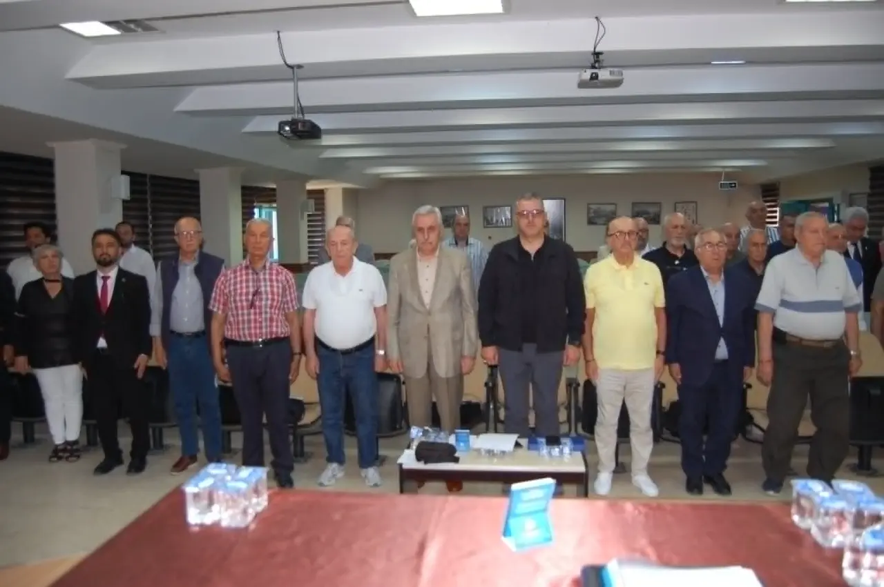 Merzifon Vakfı Olağan Genel Kurulu Yapıldı: Çilez’den Su ve Hızlı Tren Müjdesi 5