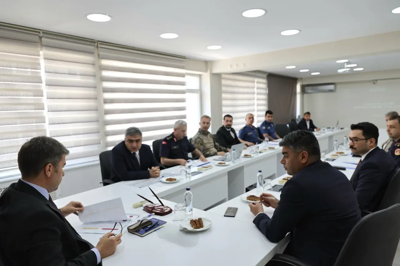 Merzifon’da Asayiş Toplantısı Gerçekleştirildi 4