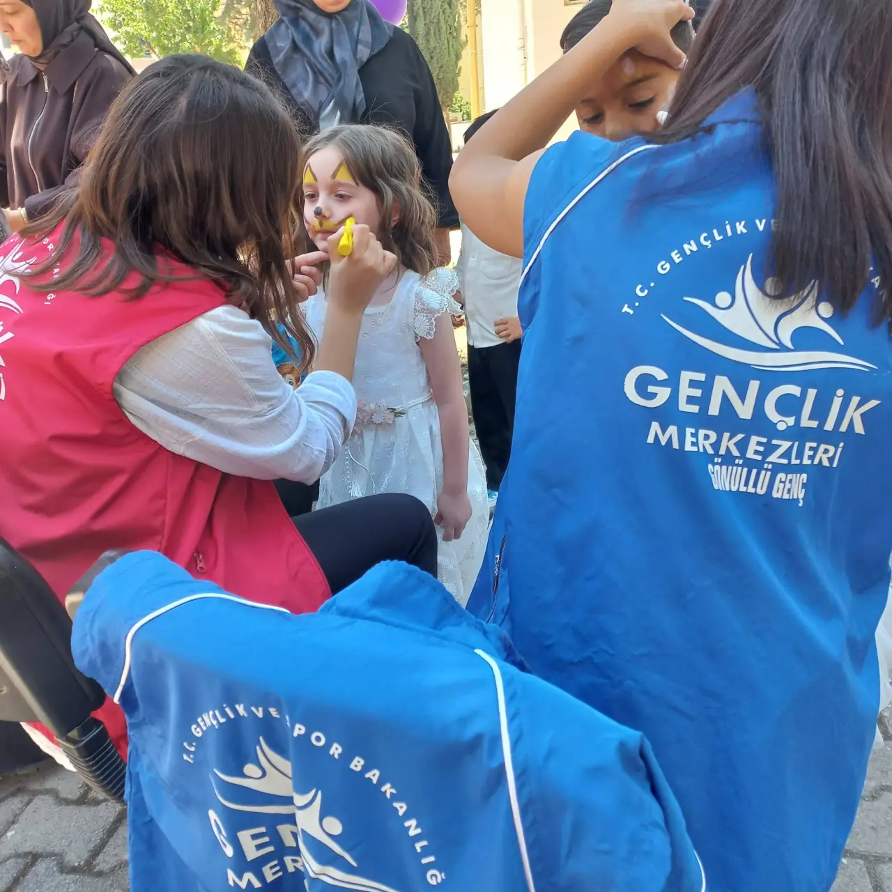 Merzifon’da Çocuklara Unutulmaz Şenlik 4