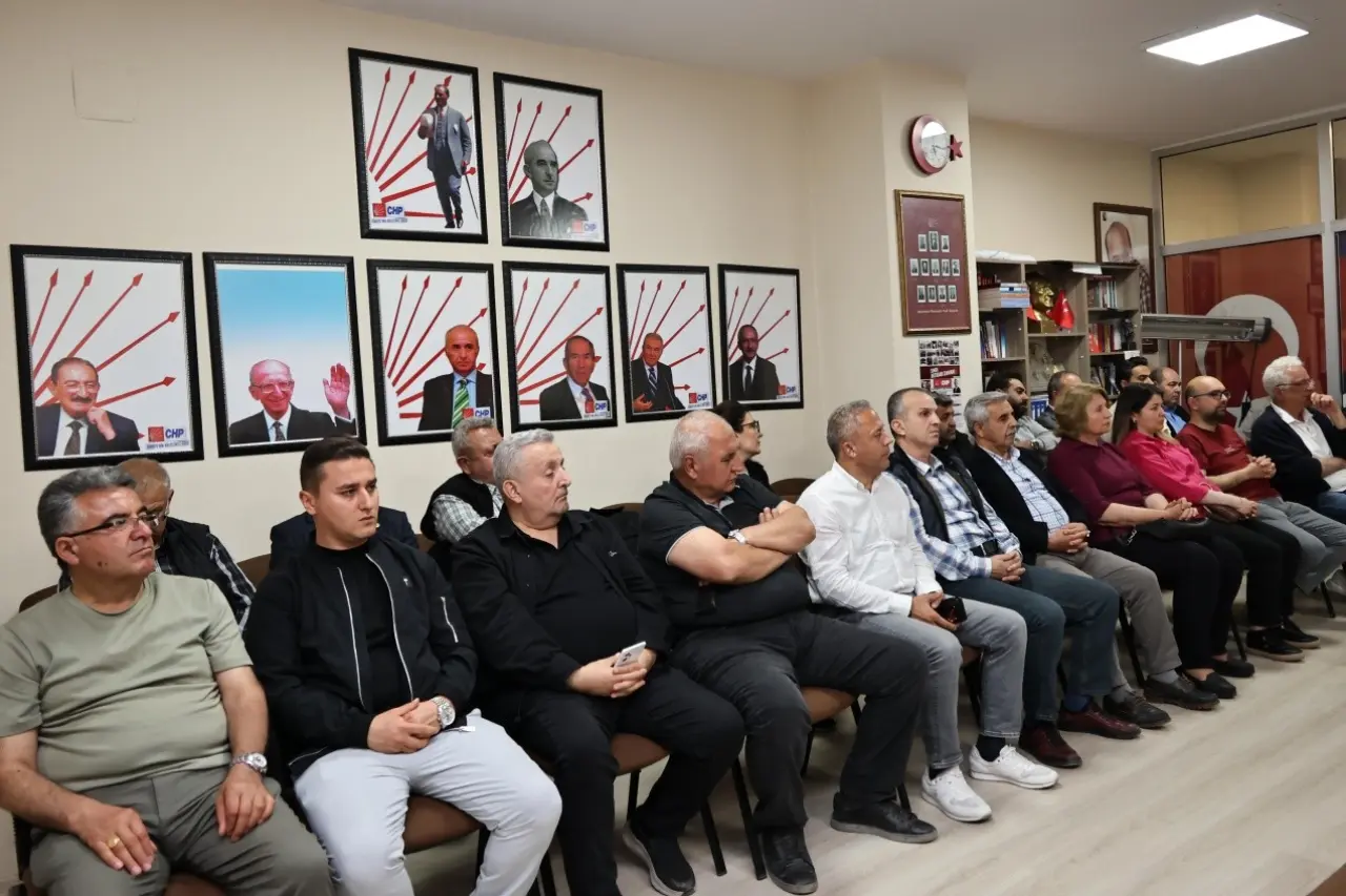 Merzifon’da Haziran Mesaisi Başladı: CHP Grubu Toplandı 2