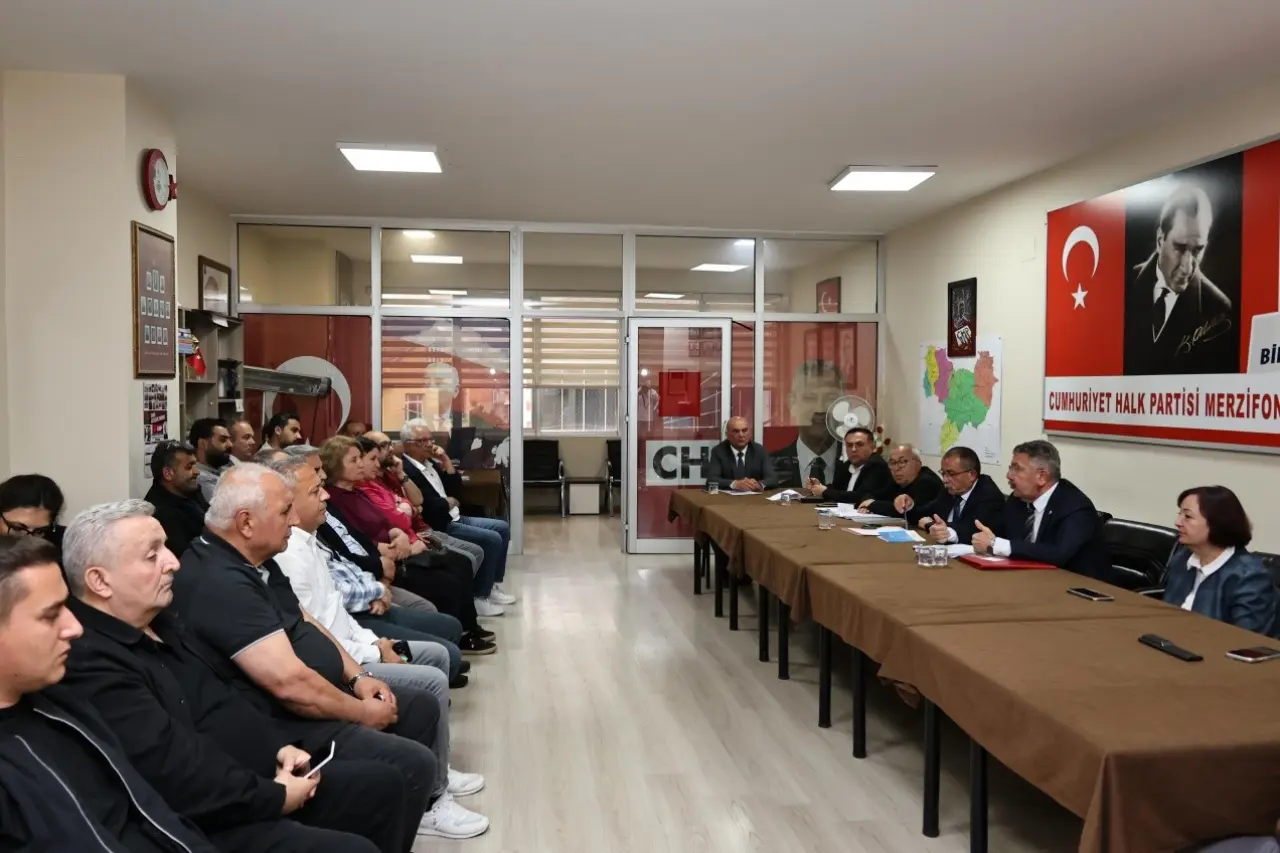 Merzifon’da Haziran Mesaisi Başladı: CHP Grubu Toplandı 1