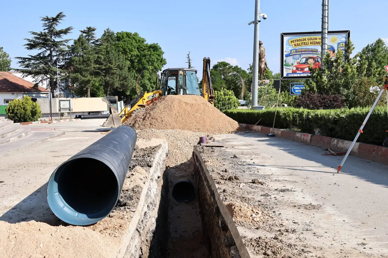 Merzifon’da Kritik Proje! Yağmur Suyu Kanalında Son Durum 1
