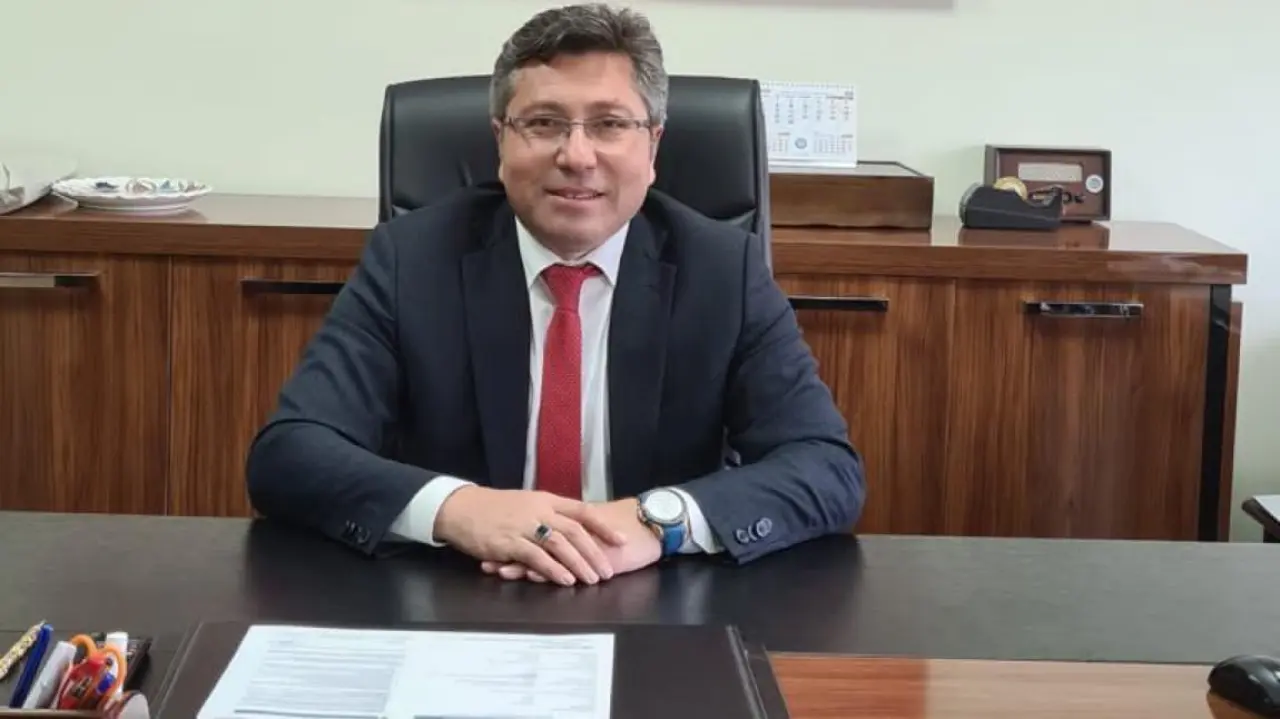 Merzifon'da Okul Müdürlerinde Görev Değişimi! Yeni Atamalar Açıklandı 2