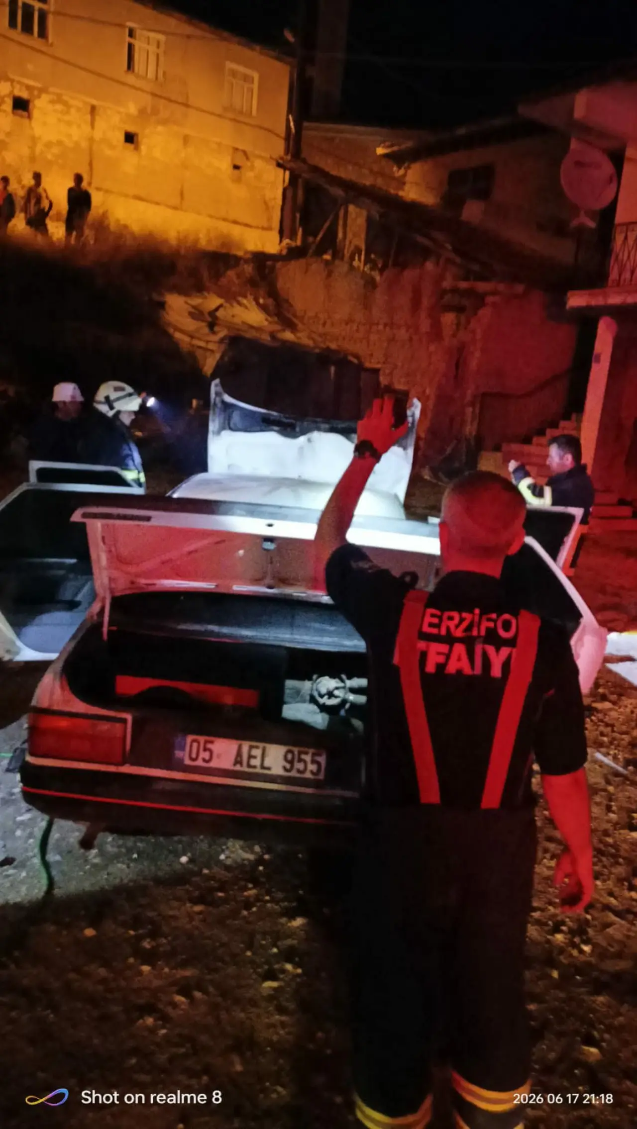 Merzifon’da Park Halindeki Araçta Yangın Paniği 1