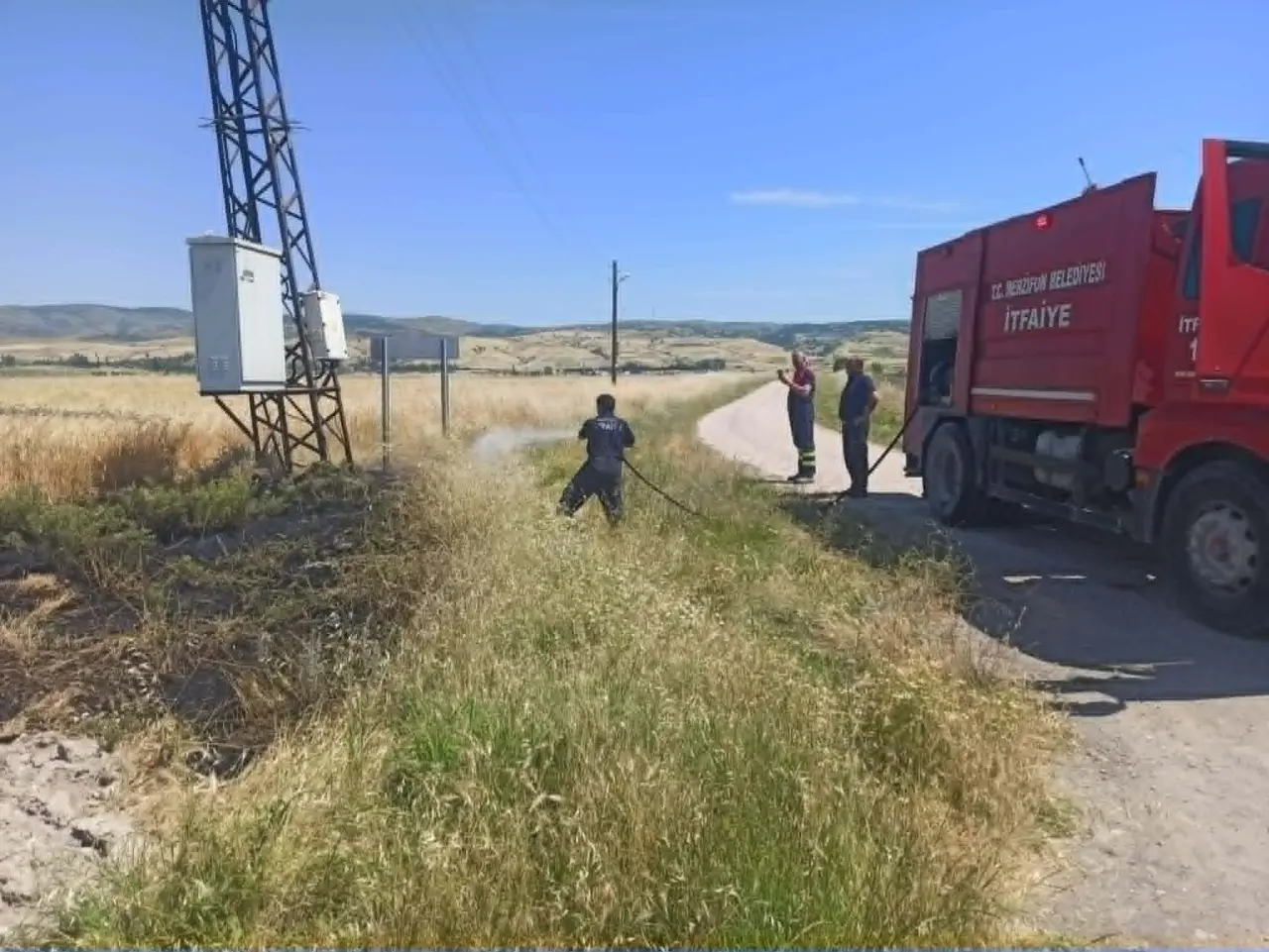 Merzifon’da Trafo Yangını Paniği! Ekipler Felaketi Önledi 3