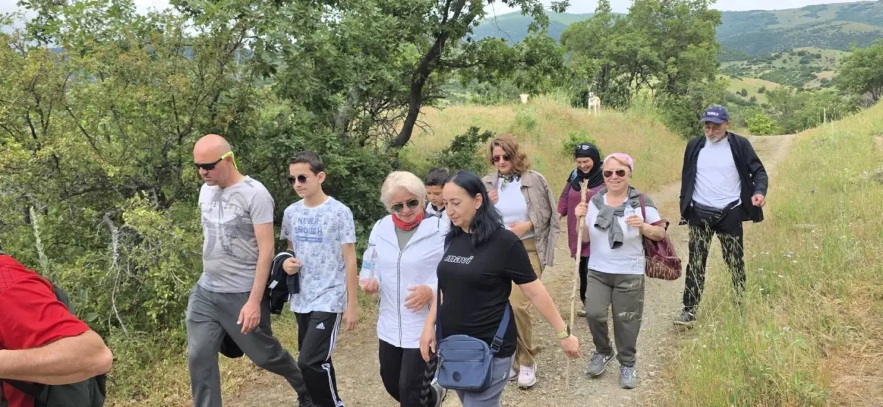 Merzifonlu Doğaseverler 10 Kilometre Yürüdü! Etkinlik Keşkekle Taçlandı 2