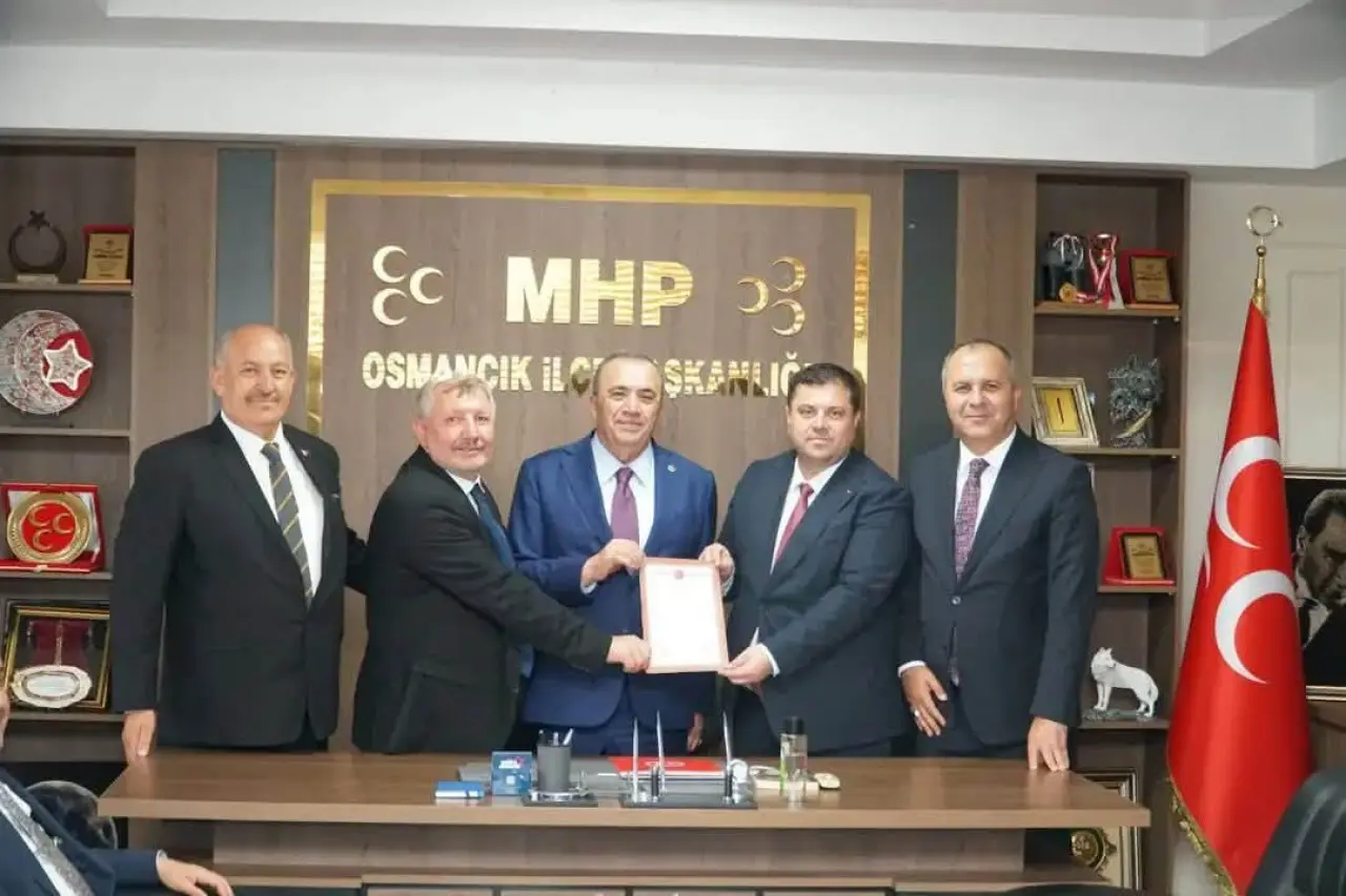 MHP Çorum'da 6 İlçe Kongresini Tamamladı! 7