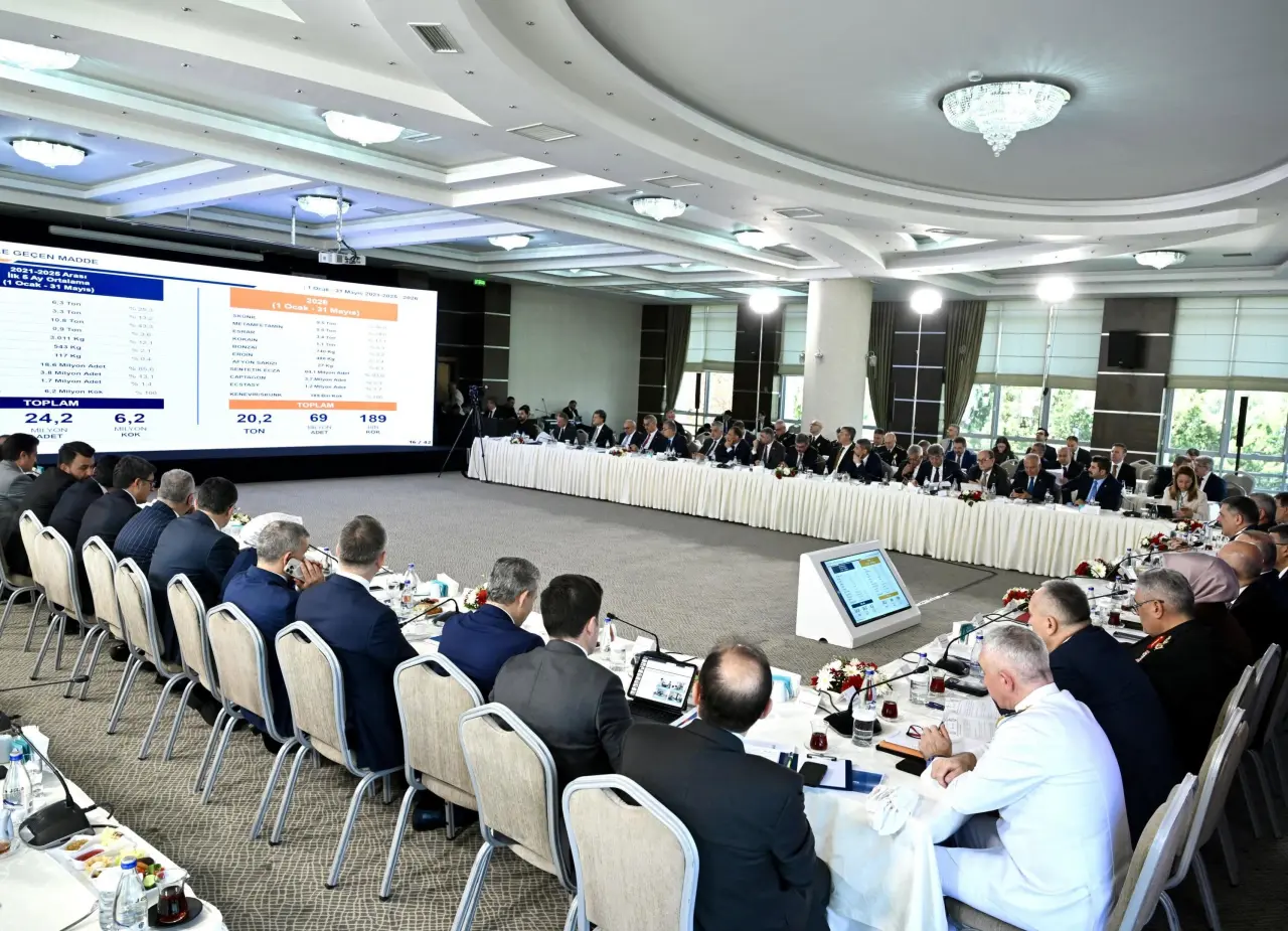 Milletvekilleri Ankara'da Bir Araya Geldi! 4