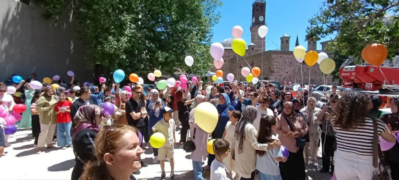 Minik Beyza’nın Zaferi Balonlarla Kutlandı 2