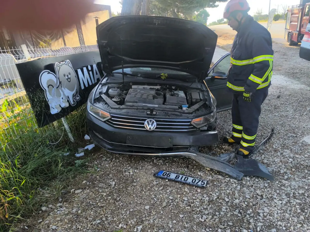 Samsun Yolunda Korkutan Kaza! Araç Duvara Çarptı: 1 Yaralı 2
