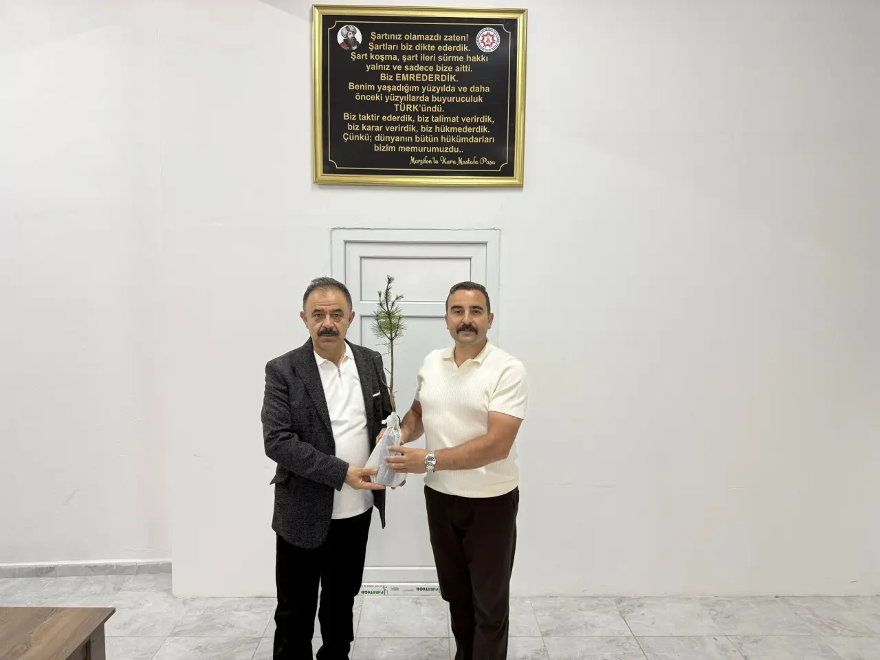 Şenlik Davetiyesi Dostlukla Takdim Edildi 3