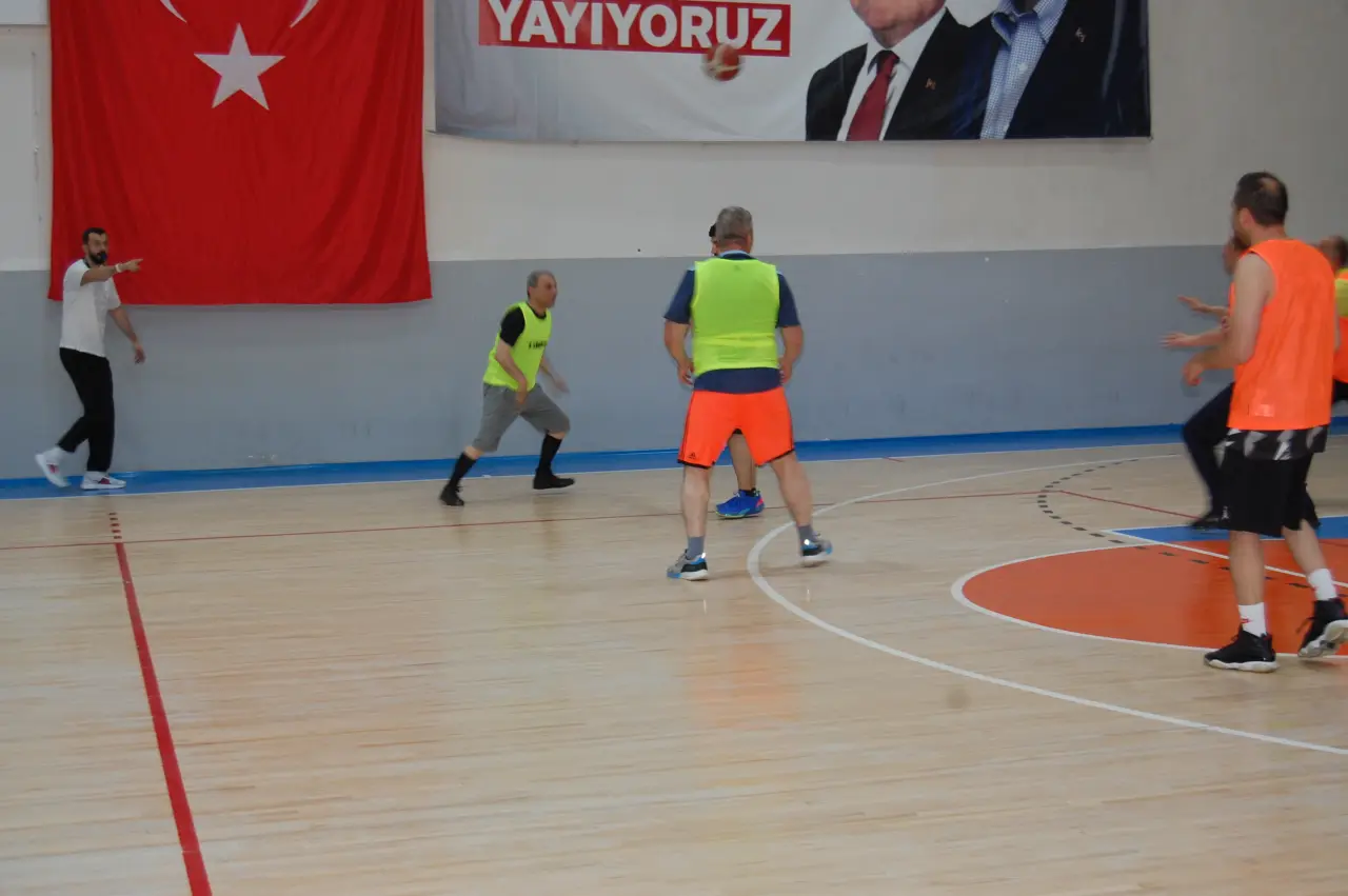 Tarihi Rekabet Festival Coşkusuyla Parkeye Taşındı 5